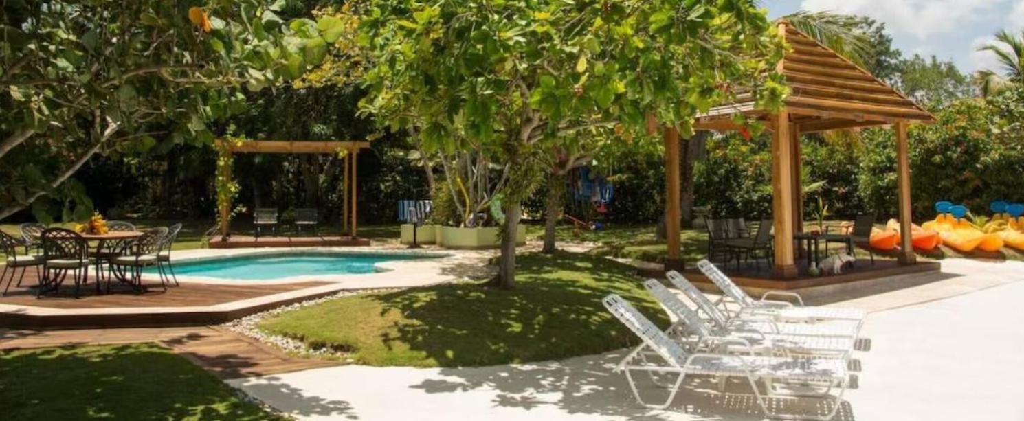 Sea Grapes Air-Conditioned 6-Bedroom Home With Cottage Discovery Bay Exterior foto